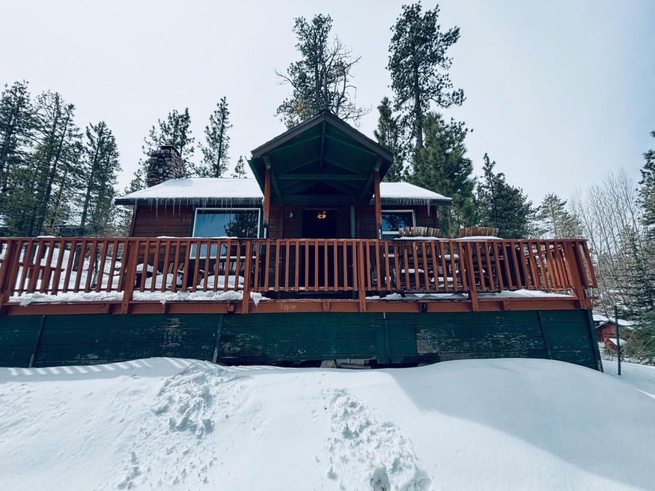 Snow Bunny Lodge - Perfect Big Bear Getaway! Deck With A New Hot Tub And Charcoal Barbecue! Big Bear Lake Eksteriør bilde